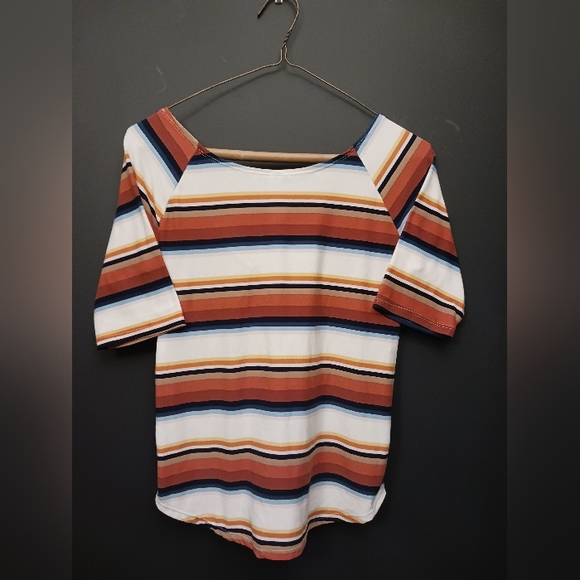 No boundaries short sleeve womens top - Picture 3 of 3